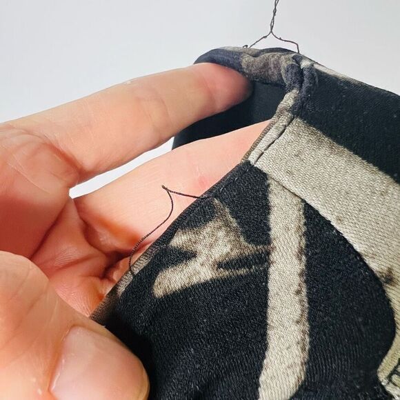 Joseph Ribkoff Black Tan Floral Wide Leg Flowy Pants - Picture 8 of 9